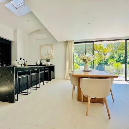 Cap D'antibes Villa, 6 People, Sea View, Air Conditioning Antibes